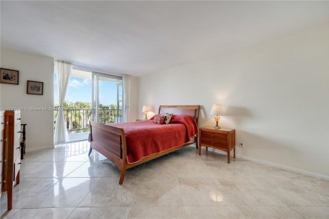 Condominio en venta en Fort Lauderdale, Florida, 2 dormitorios, 134.71 m2 № 1939863 - foto 15