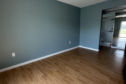 House in Port Charlotte, Florida 3 bedrooms, 143.16 sq.m. № 1777999 - photo 15