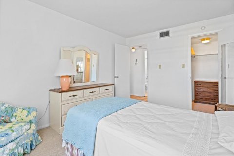 Купить кондоминиум в Брейдентон, Флорида 4 комнаты, 68.1м2, № 1558864 - фото 11