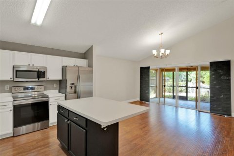 Casa en venta en Orlando, Florida, 4 dormitorios, 154.68 m2 № 1679141 - foto 12