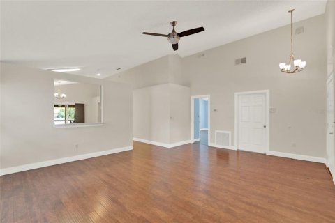 Casa en venta en Orlando, Florida, 4 dormitorios, 154.68 m2 № 1679141 - foto 7