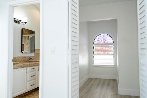 House in Orlando, Florida 3 bedrooms, 145.11 sq.m. № 1647902 - photo 24
