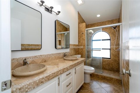 House in Orlando, Florida 3 bedrooms, 145.11 sq.m. № 1647902 - photo 26