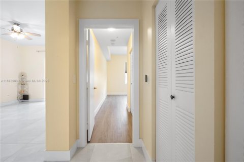 Condominio en venta en Fort Lauderdale, Florida, 2 dormitorios, 107.12 m2 № 1922155 - foto 9