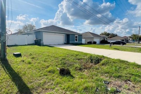 House in Kissimmee, Florida 3 bedrooms, 138.98 sq.m. № 2116769 - photo 12