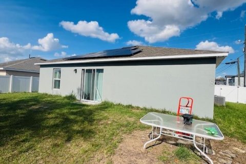 House in Kissimmee, Florida 3 bedrooms, 138.98 sq.m. № 2116769 - photo 7