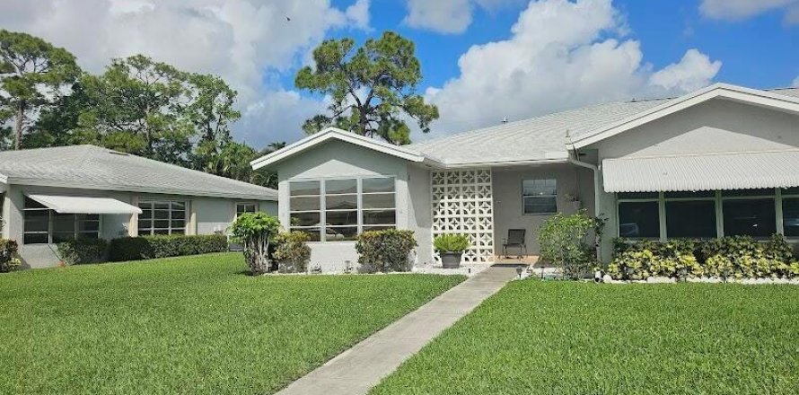 Condo in Delray Beach, Florida, 2 bedrooms  № 2146739