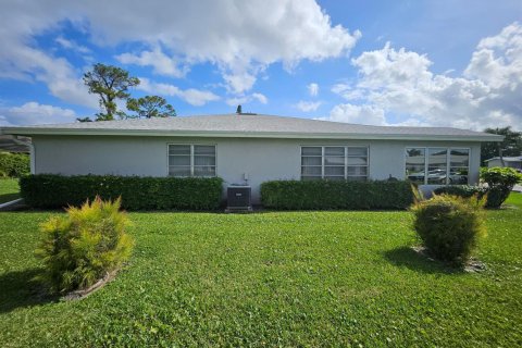 Condo in Delray Beach, Florida, 2 bedrooms  № 2146739 - photo 15