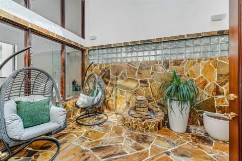 Купить виллу или дом в Майами, Флорида 5 спален, 331.38м2, № 2049030 - фото 17