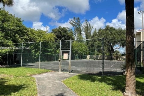 Apartment in Fort Lauderdale, Florida 1 bedroom, 58.71 sq.m. № 2045621 - photo 3