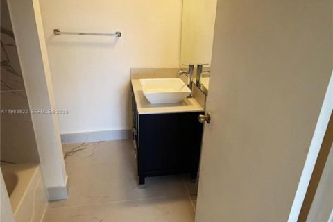 Apartment in Fort Lauderdale, Florida 1 bedroom, 58.71 sq.m. № 2045621 - photo 7