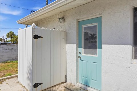 Casa en venta en Englewood, Florida, 2 dormitorios, 118.45 m2 № 2388206 - foto 22