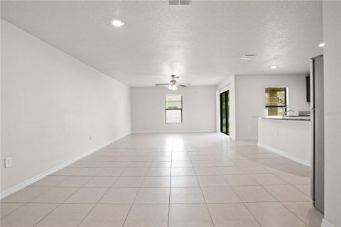 Casa en venta en Poinciana, Florida, 5 dormitorios, 183.48 m2 № 2383376 - foto 8