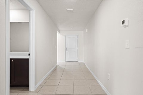 Casa en venta en Poinciana, Florida, 5 dormitorios, 183.48 m2 № 2383376 - foto 7
