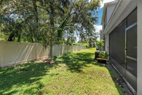 Townhouse in Brandon, Florida 3 bedrooms, 158.58 sq.m. № 2376600 - photo 21