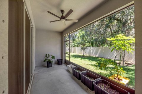 Townhouse in Brandon, Florida 3 bedrooms, 158.58 sq.m. № 2376600 - photo 22