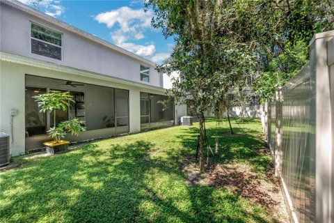 Townhouse in Brandon, Florida 3 bedrooms, 158.58 sq.m. № 2376600 - photo 20