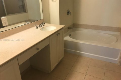Condominio en alquiler en Aventura, Florida, 3 dormitorios, 155.15 m2 № 1823910 - foto 17
