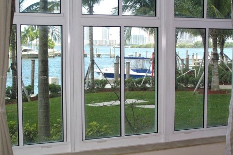 Condominio en alquiler en Aventura, Florida, 3 dormitorios, 155.15 m2 № 1823910 - foto 6