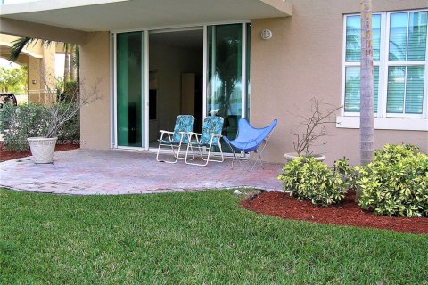 Condominio en alquiler en Aventura, Florida, 3 dormitorios, 155.15 m2 № 1823910 - foto 4