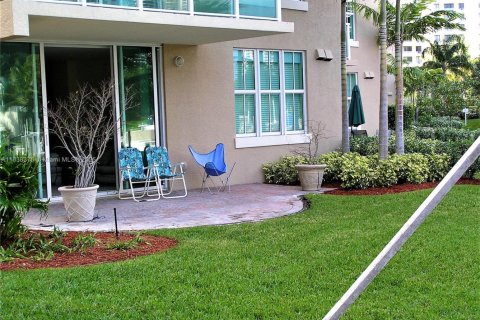 Condominio en alquiler en Aventura, Florida, 3 dormitorios, 155.15 m2 № 1823910 - foto 3