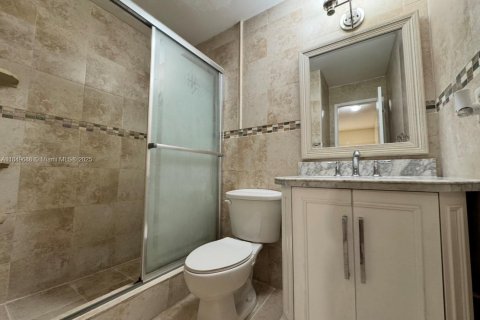 Copropriété à vendre à Miami, Floride: 3 chambres, 149.57 m2 № 1852299 - photo 10