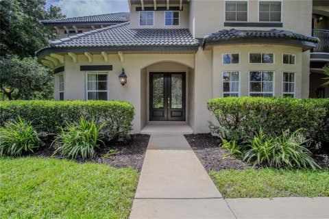 House in Windermere, Florida 6 bedrooms, 352.38 sq.m. № 1880417 - photo 3