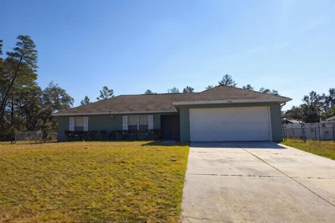 Villa ou maison à Ocala, Floride 3 chambres, 135.73 m2 № 2197390