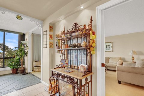 Condo in Jupiter, Florida, 2 bedrooms № 2251194 - photo 24