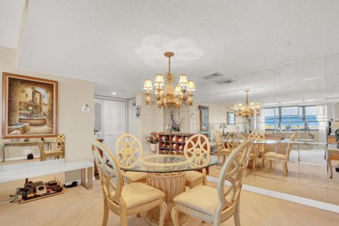 Condo in Jupiter, Florida, 2 bedrooms № 2251194 - photo 17