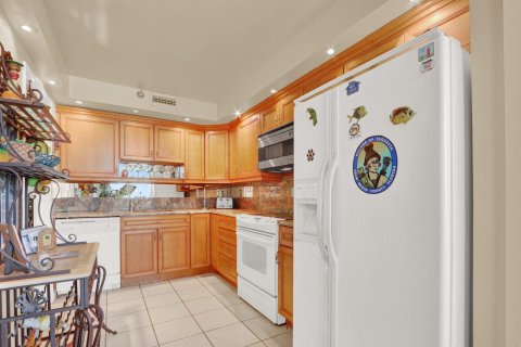 Condo in Jupiter, Florida, 2 bedrooms № 2251194 - photo 20