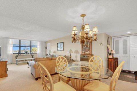 Condo in Jupiter, Florida, 2 bedrooms № 2251194 - photo 18