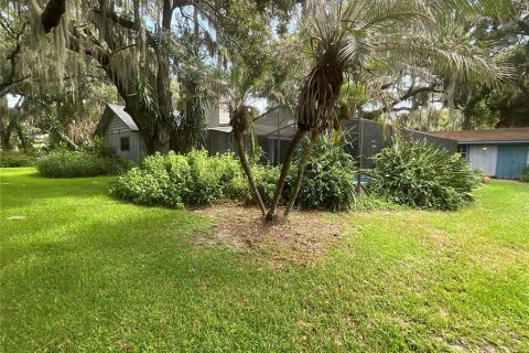 House in Eustis, Florida 3 bedrooms, 206.24 sq.m. № 2341807 - photo 7