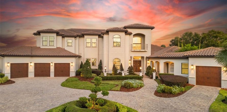 Villa ou maison à Thonotosassa, Floride 7 chambres, 722.97 m2 № 1385159