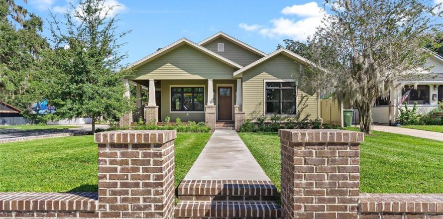 Villa ou maison à Leesburg, Floride 3 chambres, 163.6 m2 № 2284770