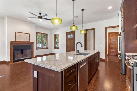 Villa ou maison à louer à Leesburg, Floride: 3 chambres, 163.6 m2 № 2284770 - photo 14