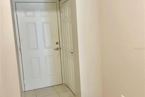 Copropriété à vendre à Sanford, Floride: 3 chambres, 130.81 m2 № 1888446 - photo 2
