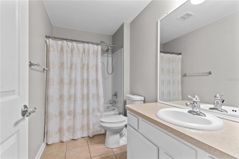 House in Brooksville, Florida 3 bedrooms, 168.52 sq.m. № 1815972 - photo 22