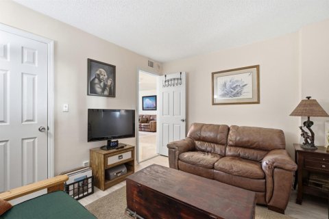 Condominio en venta en Jensen Beach, Florida, 2 dormitorios, 103.31 m2 № 2244614 - foto 21
