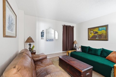 Condominio en venta en Jensen Beach, Florida, 2 dormitorios, 103.31 m2 № 2244614 - foto 20