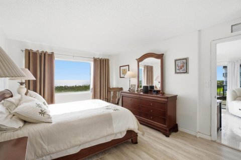 Condominio en venta en Jensen Beach, Florida, 2 dormitorios, 103.31 m2 № 2244614 - foto 16