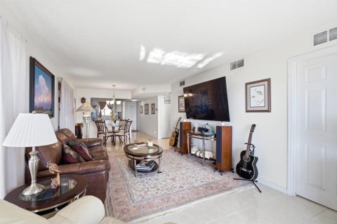Condominio en venta en Jensen Beach, Florida, 2 dormitorios, 103.31 m2 № 2244614 - foto 13