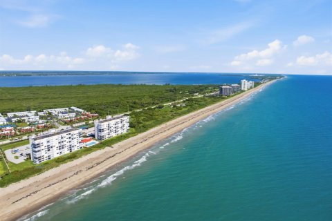 Condominio en venta en Jensen Beach, Florida, 2 dormitorios, 103.31 m2 № 2244614 - foto 30