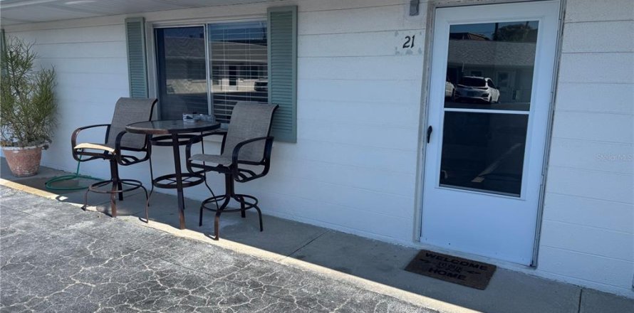 Condo in Venice, Florida, 2 bedrooms № 2142851