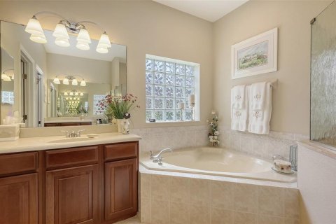 Villa ou maison à vendre à Sarasota, Floride: 3 chambres, 270.35 m2 № 1793122 - photo 28