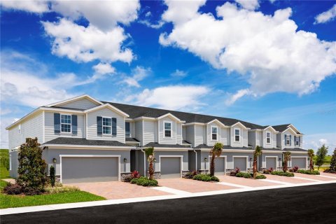 Townhouse in Leesburg, Florida 3 bedrooms, 166.02 sq.m. № 2227335