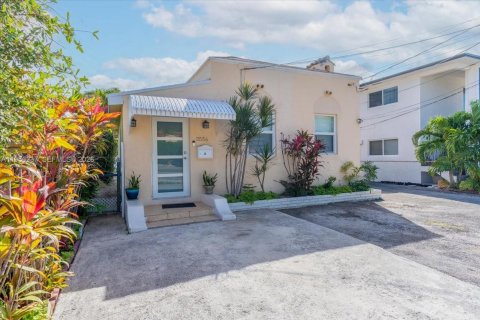 Casa en Miami, Florida 2 dormitorios, 112.88 m2 № 2011291