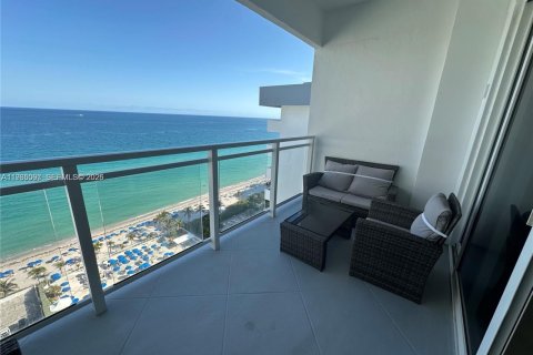 Condo à Hallandale Beach, Floride, 1 chambre № 2027000