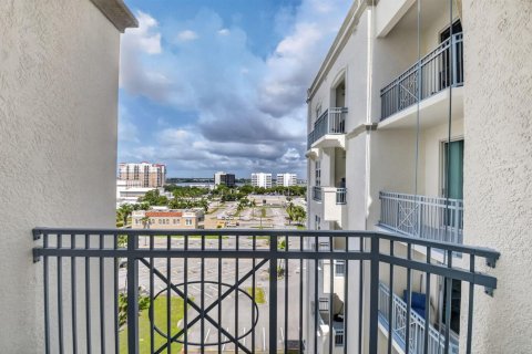 Copropriété à vendre à West Palm Beach, Floride: 2 chambres, 106.37 m2 № 2249474 - photo 30