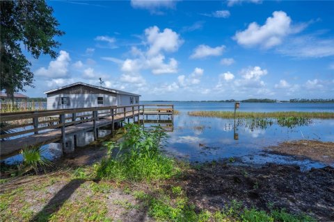 House in Mount Dora, Florida 3 bedrooms, 277.41 sq.m. № 1858107 - photo 27